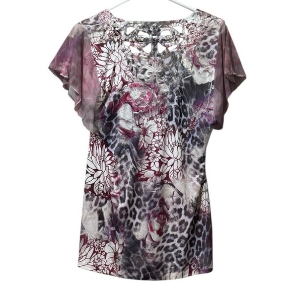 One World Live and Let Live Women Size Medium Flutter Sleeve Blouse Stretch City - Picture 2 of 11